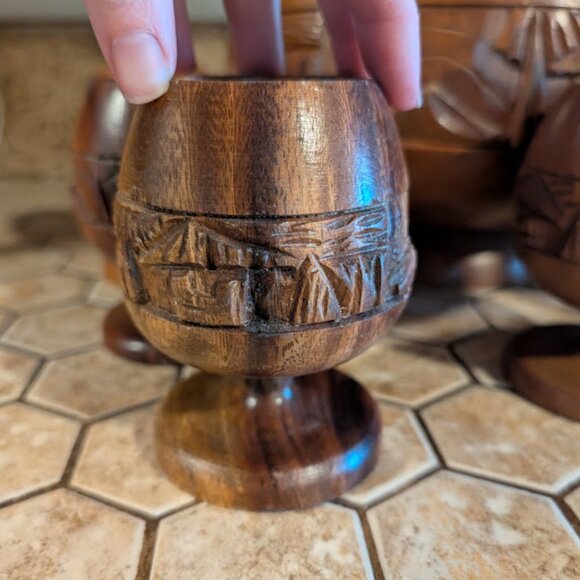 Vintage Carved Wood Punch Bowl & 5 Cups *NOT WATERTIGHT* - Picture 6 of 13